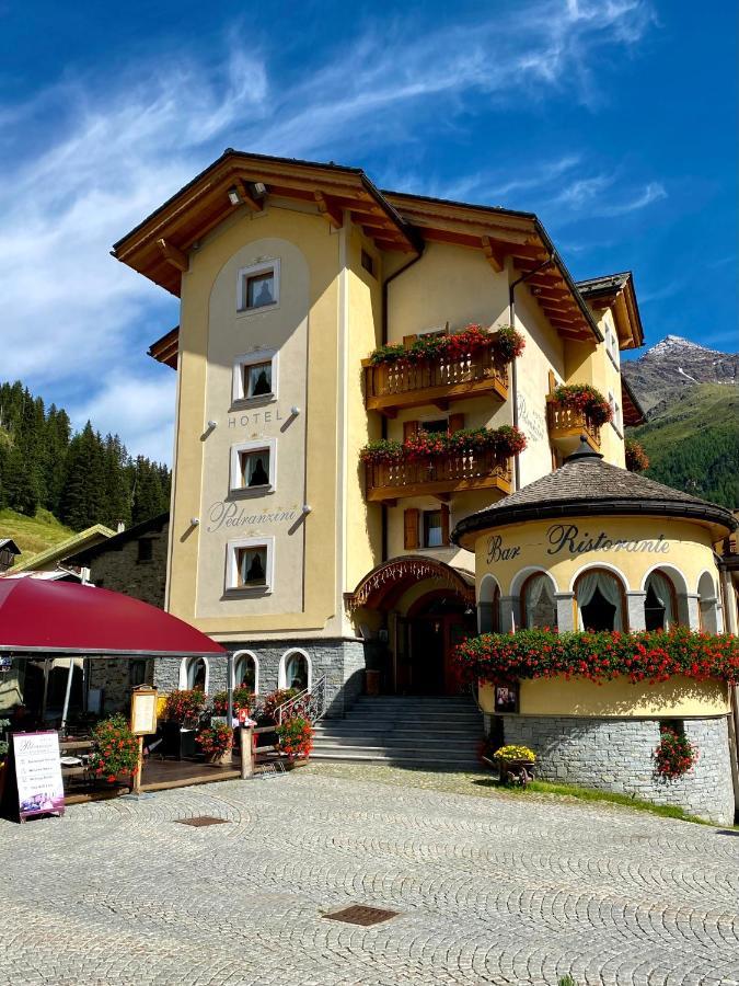 Hotel Pedranzini Санта Катерина Валфурва Екстериор снимка