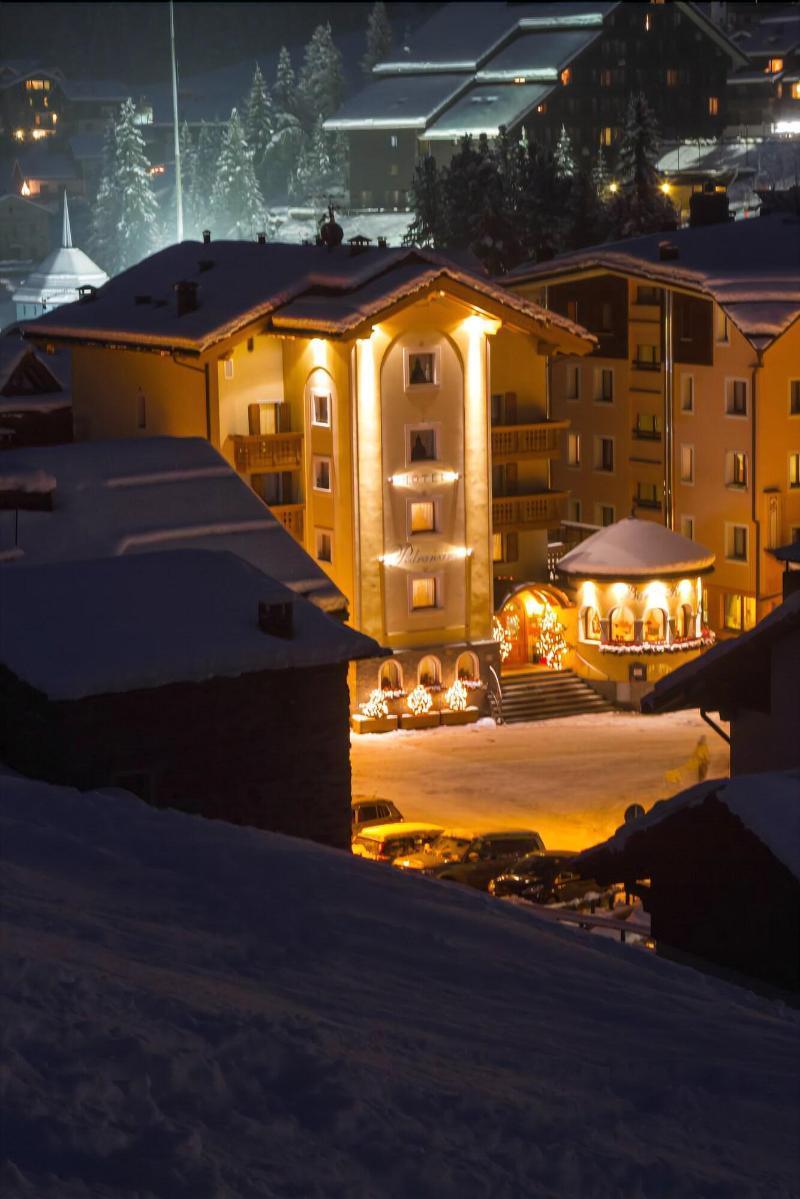 Hotel Pedranzini Санта Катерина Валфурва Екстериор снимка